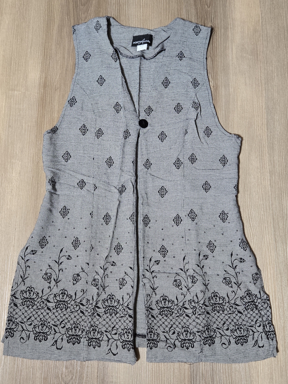 Positive Attitude Gray Sleeveless Tunic with Black Floral Trim